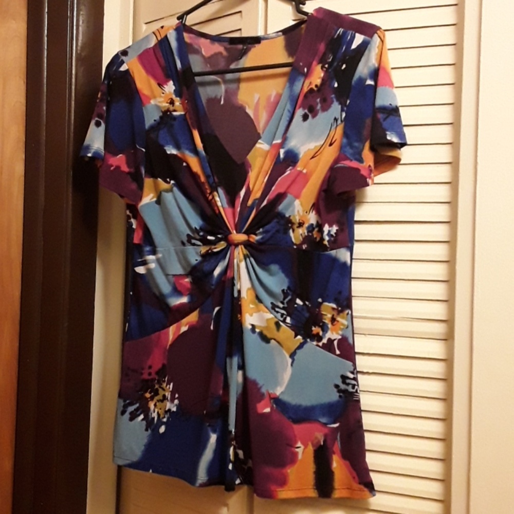 Tops size m